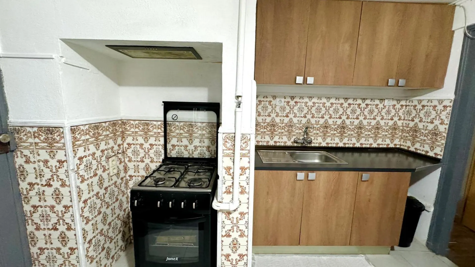 Low Cost Arroios Rooms Lisbon