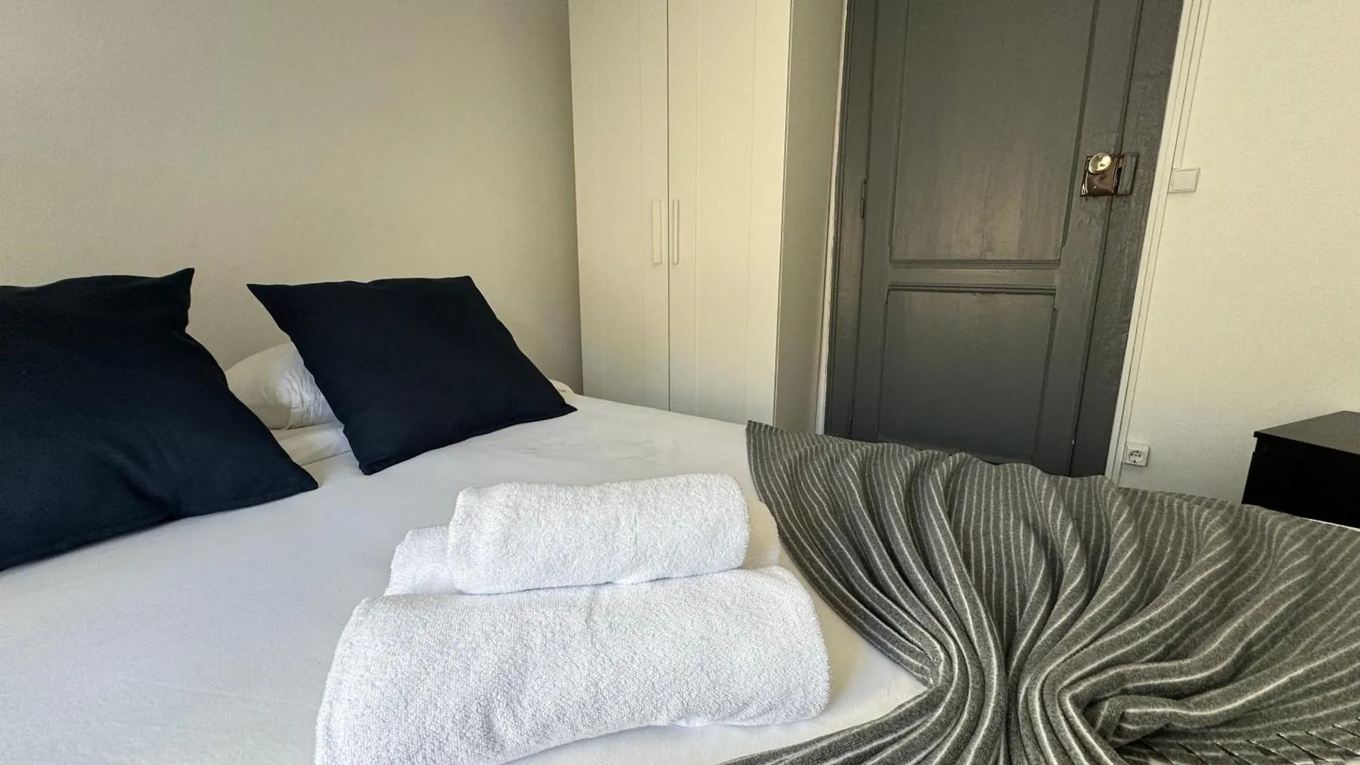 Affittacamere Low Cost Arroios Rooms Lisbona
